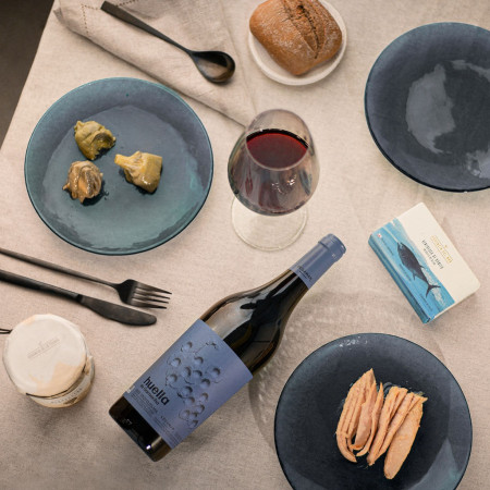 Botella Vino Tinto HUELLA de Garnacha VEGAMAR