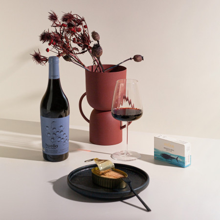 Botella Vino Tinto HUELLA de Garnacha VEGAMAR