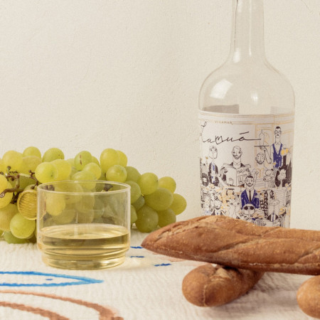 Botella Vino Blanco Sauvignon Blanc LAMUÀ de VEGAMAR con Pañuelo