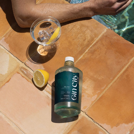 Botella Ginebra Premium GINCITY LONDON 70 cl "New Edition"