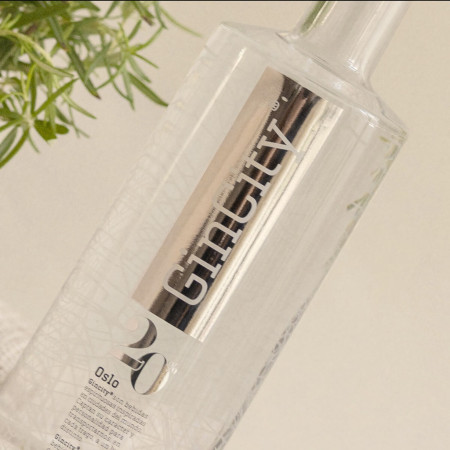 Botella GINCITY OSLO Light Premium 20% Vol. 70 cl