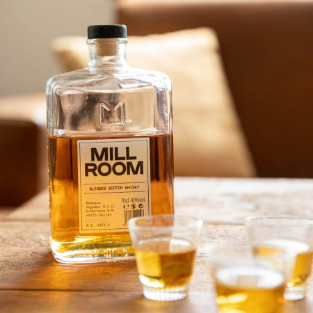 Scotch Whisky MILL ROOM 70 cl Estuchado