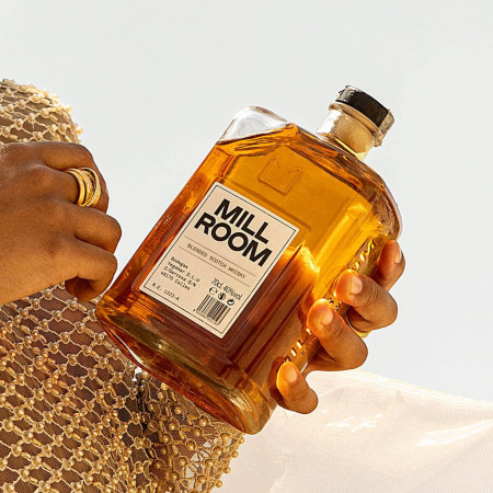 Scotch Whisky MILL ROOM 70 cl Estuchado