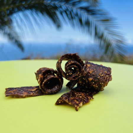 Mousse deshidratada de higo con almendras